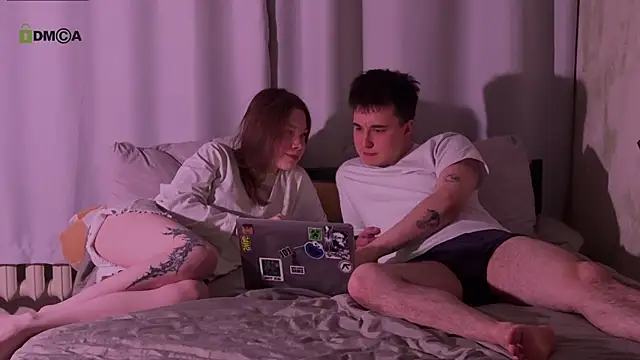 Snapshot of oakpatch chatting on 04.13.26 oakpatch online show from 04.13.26