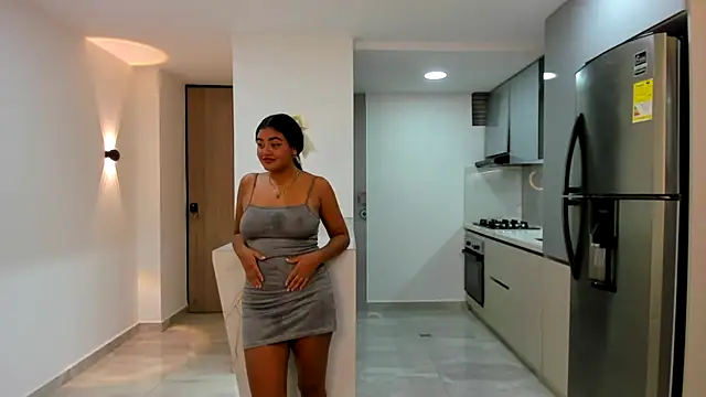 Luxury pleasure 2 online show from 04.19.26