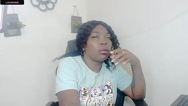 hotbrunettecasandra online show from 11.14.25