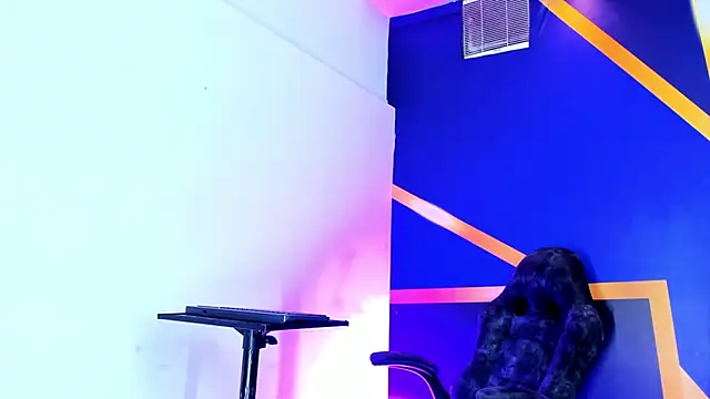 Molly Spears  online show from 05.21.26
