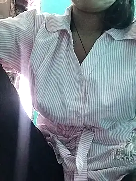 Snapshot of Liviya__225__ chatting on 04.13.26 Liviya 225 online show from 04.13.26