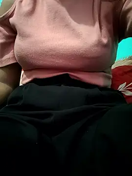 Snapshot of Liviya__225__ chatting on 04.15.26 Liviya 225 online show from 04.15.26