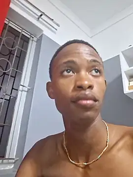 youngAndReckles online show from 04.11.26