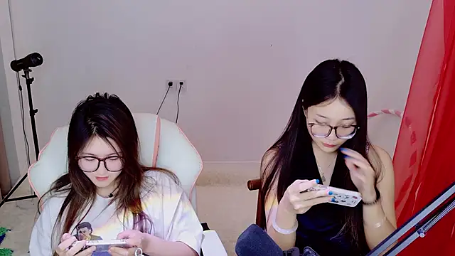 Xiongchumo1120 online show from 05.16.26