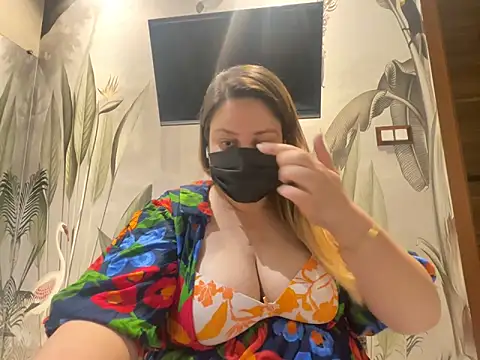 Snapshot of kavyasingh36 chatting on 04.20.26 kavyasingh36 online show from 04.20.26