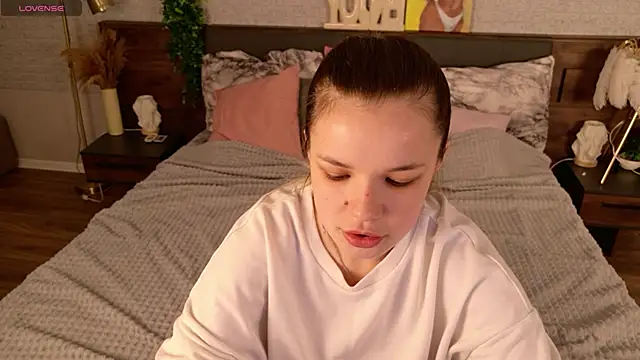 KimEvanss online show from 05.09.26