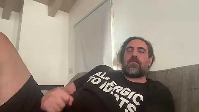 Snapshot of Mach3t3 chatting on 04.27.26 Mach3t3 online show from 04.27.26