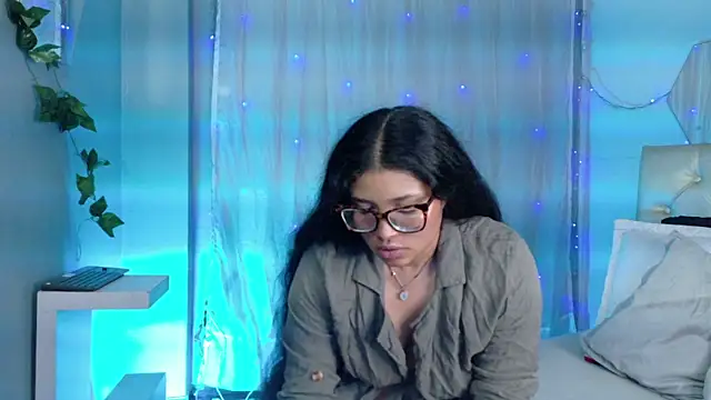 Silvana lorc online show from 05.14.26
