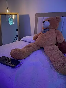 Snapshot of Iam_Milly_ chatting on 04.15.26 Iam Milly online show from 04.15.26