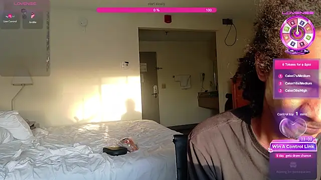 Uniballboy online show from 04.14.26