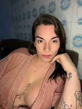 Snapshot of alicemeb chatting on 04.28.26 alicemeb online show from 04.28.26