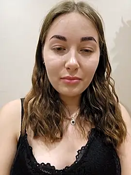 Doris2222 online show from 04.20.26