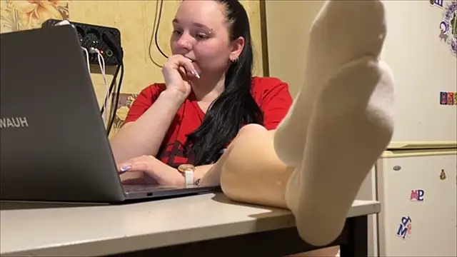 milamisss online show from 04.21.26