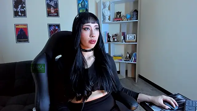 Ravenelle  online show from 05.16.26