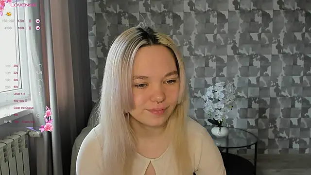Anna Delon online show from 04.19.26