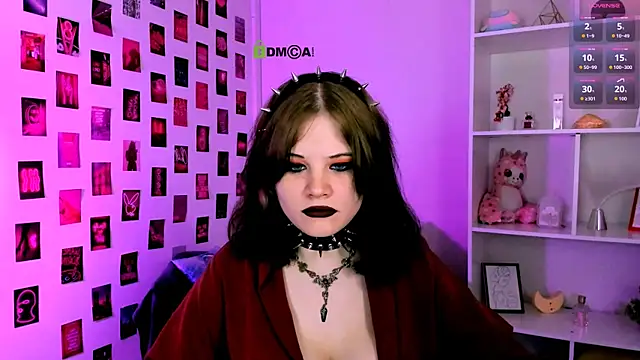 Snapshot of nikki_kiss_ chatting on 07.30.26 nikki kiss online show from 07.30.26