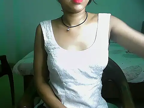 Snapshot of Dark_Fantasy02 chatting on 07.17.26 Dark Fantasy02 online show from 07.17.26