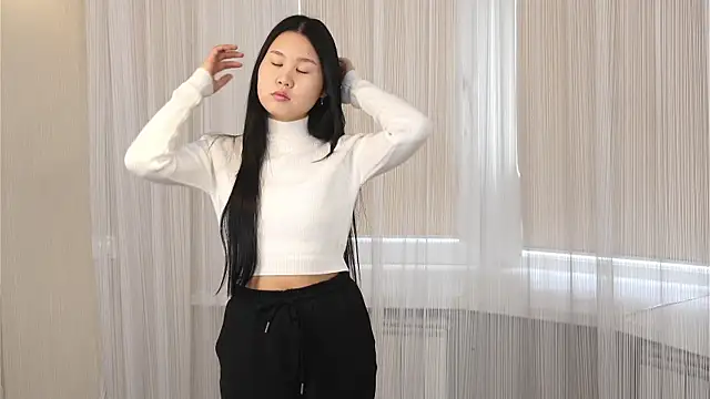 RutheNhek online show from 04.19.26