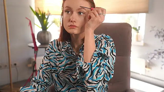 AlvaCatterton online show from 04.17.26