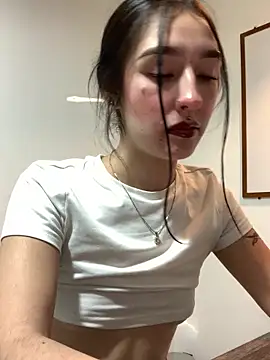 NickieCute- online show from 05.08.26