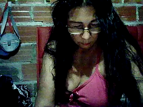 lola teem online show from 04.14.26