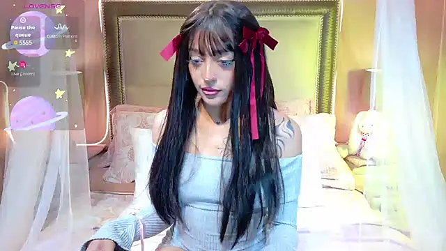 VaLuu   online show from 06.09.26