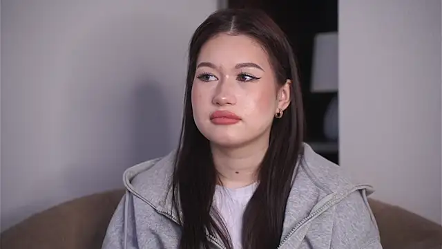 Snapshot of CiaraAncar chatting on 04.15.26 CiaraAncar online show from 04.15.26