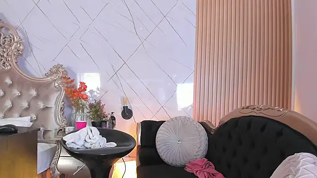 SaraDreamsss online show from 06.02.26