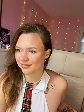 SweetLikaaa online show from 06.11.26