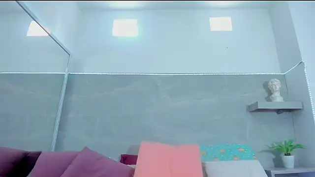 Kitty Dream01 online show from 04.20.26