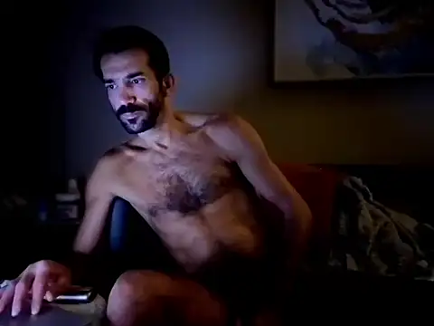 iClouddotcum online show from 04.21.26