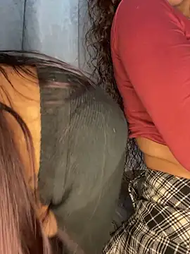 SweetTiana  online show from 04.21.26