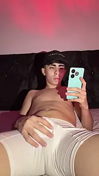 michaell twinkk online show from 04.26.26