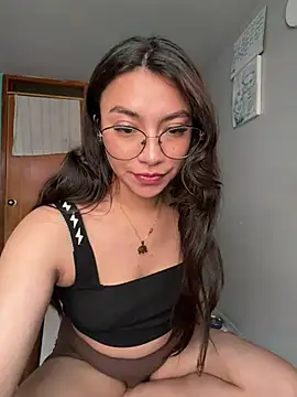 CocoaGigiMuse online show from 06.25.26