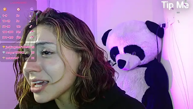 Snapshot of aprildumont chatting on 04.29.26 aprildumont online show from 04.29.26