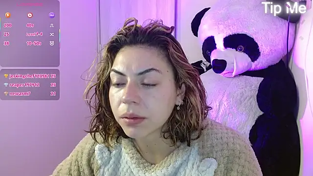 Snapshot of aprildumont chatting on 04.30.26 aprildumont online show from 04.30.26