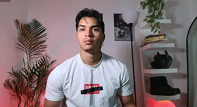 andyypalmer  online show from 06.16.26