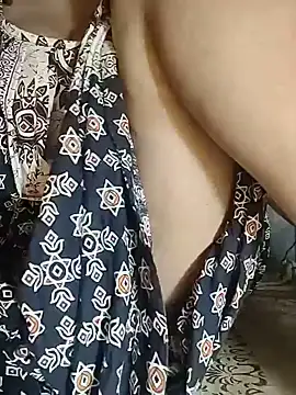 Snapshot of Boudisex69 chatting on 05.15.26 Boudisex69 online show from 05.15.26