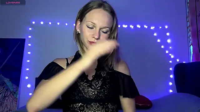 EllisQuinn online show from 05.09.26