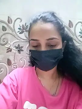 Lusi G online show from 04.19.26