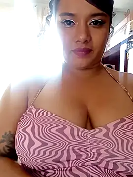 Ly-Mirsty online show from 04.16.26