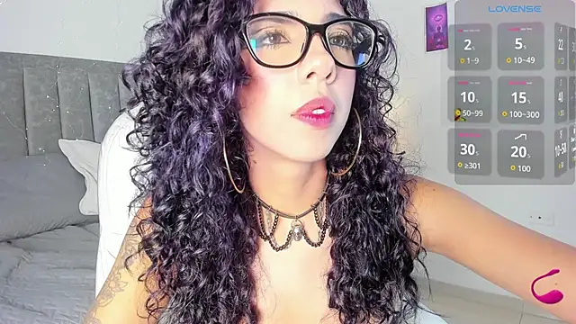 Dalia nix  online show from 06.04.26