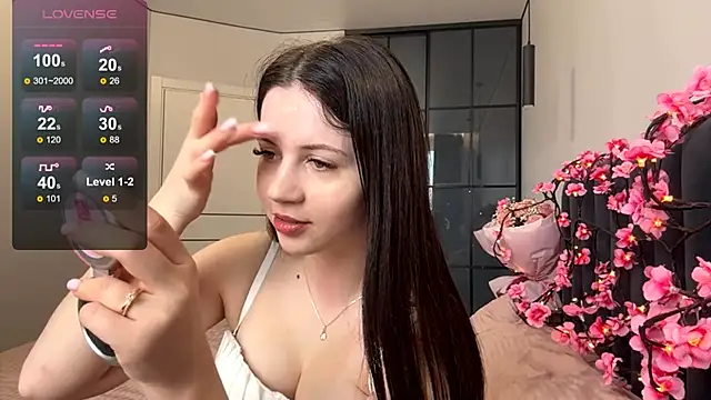 Rose Retslav online show from 04.21.26