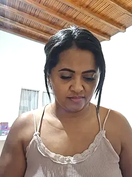 Ayla Phone online show from 04.29.26