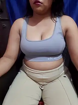 SmileGirll online show from 04.23.26