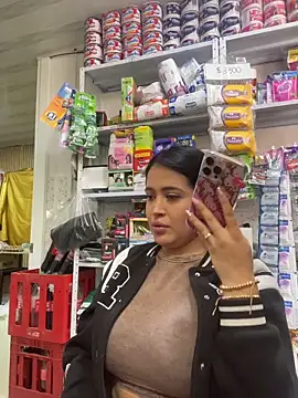 Sara fun online show from 12.21.25