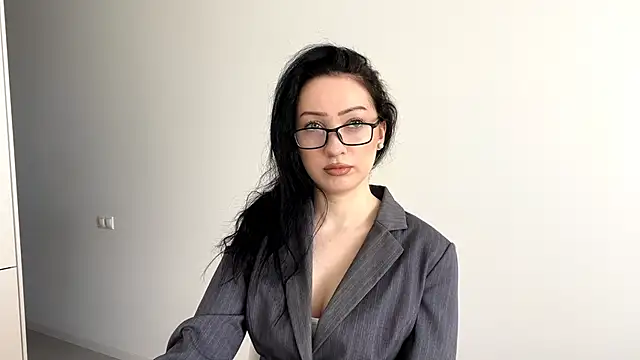Meow Alika online show from 05.10.26