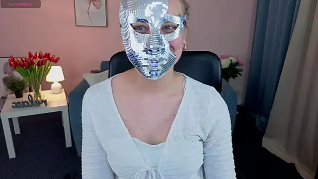 DanaHurt1 online show from 06.22.26