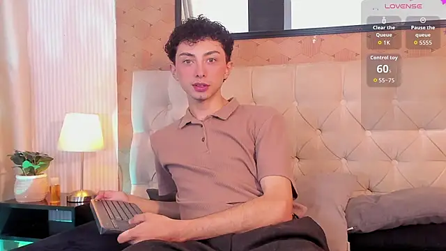 Snapshot of harry_salvatore chatting on 05.22.26 harry salvatore online show from 05.22.26