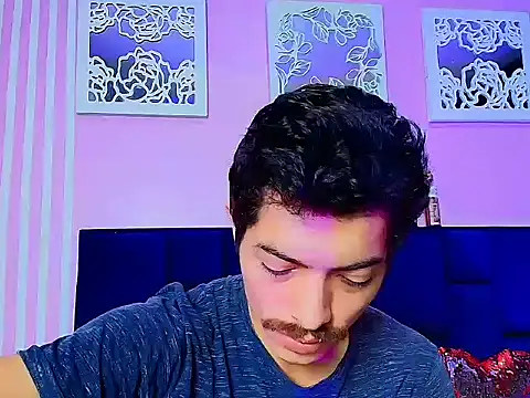 Snapshot of taylor_Stele chatting on 04.27.26 taylor Stele online show from 04.27.26
